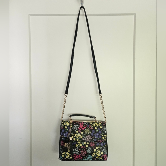 Call It Spring floral vegan bag - Picture 9 of 9